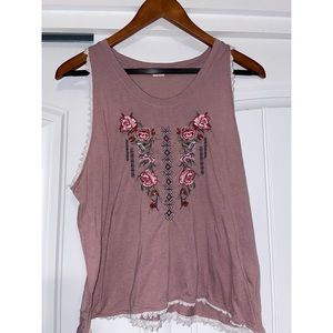 Low Cropped tank shirt with flowers